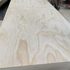 Sklejka sosnowa, 4*8 stóp